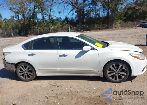 2017 Nissan Altima 2.5 Sr z USA, uszkodzony, nr VIN 1N4AL3AP3HC142108